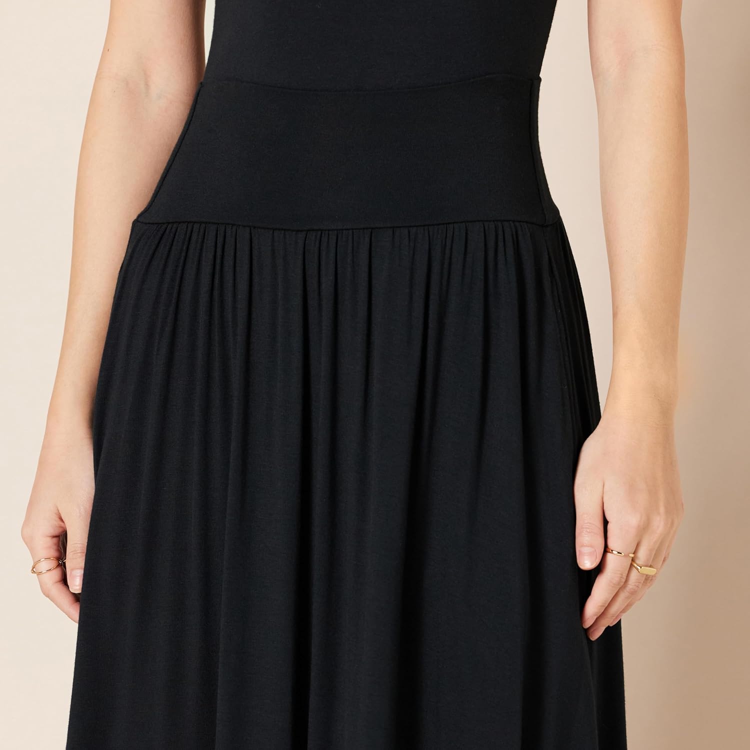 Women's Jersey Pull On Midi Length Skirt Women's Jersey Pull On Midi Length Skirt